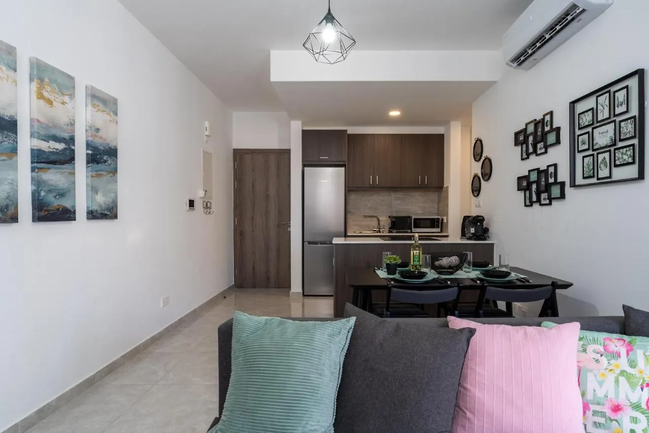 Aziza 1- Bedroom Apartment In Larnaca 0*,